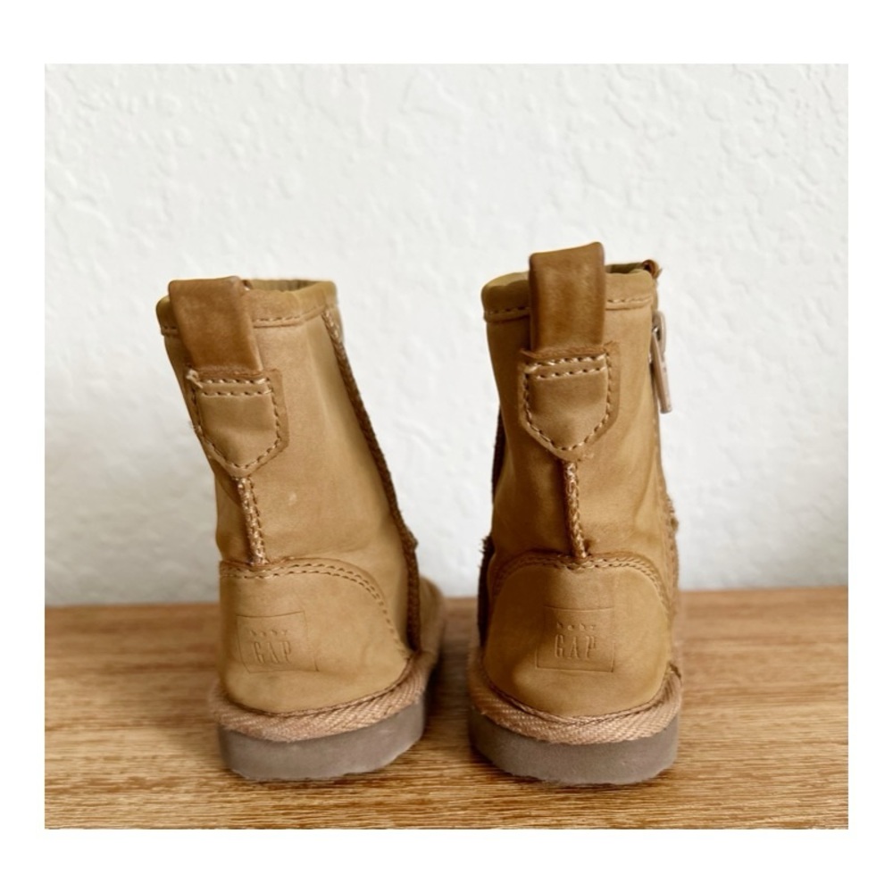 Gap Boots - Picture 4 of 5
